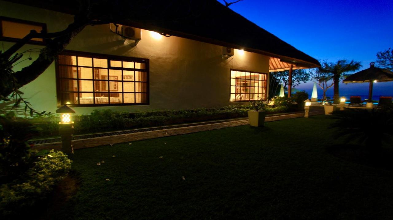 Villa Surgawi ロヴィーナ エクステリア 写真