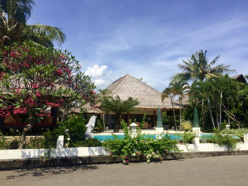Villa Surgawi ロヴィーナ エクステリア 写真