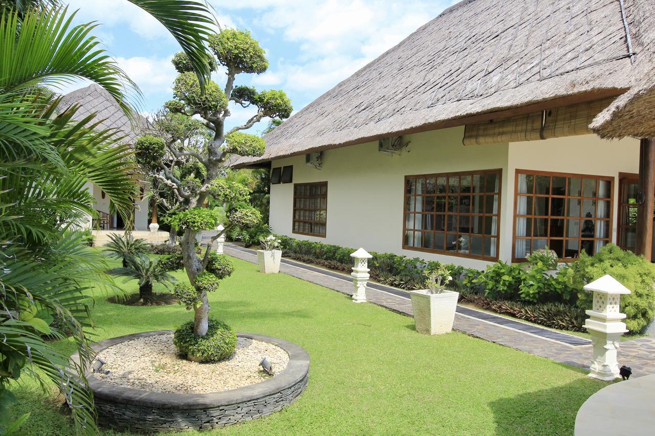 Villa Surgawi ロヴィーナ エクステリア 写真